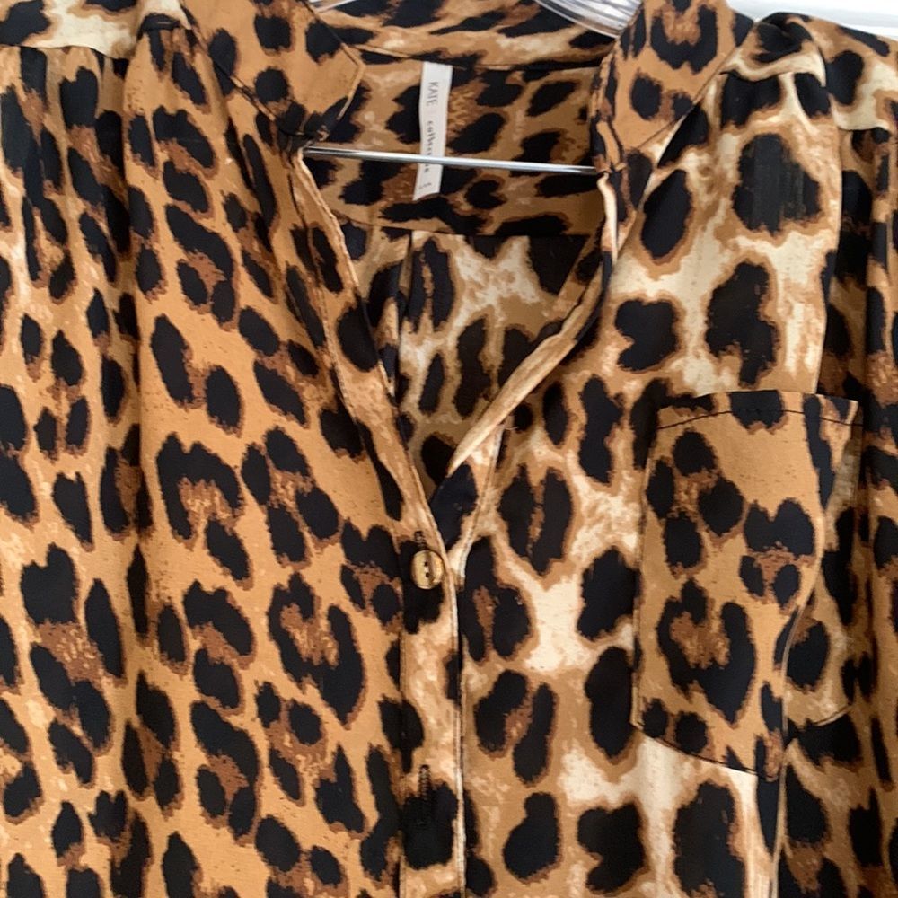 Animal print boutique shirt dress Size small new condition free shipping - Picture 2 of 10